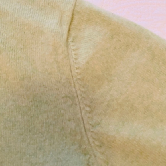 Geneva Cashmere Turtleneck - Picture 5 of 6